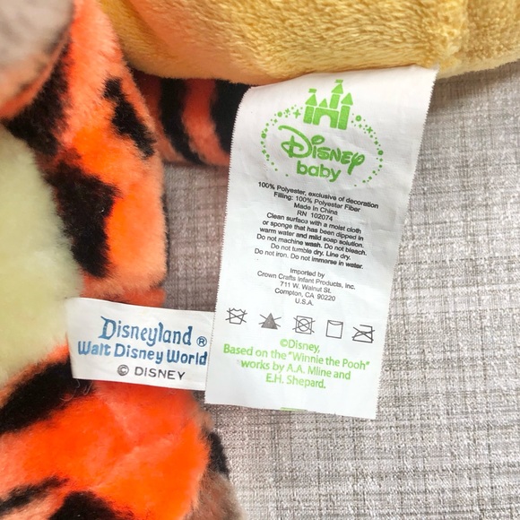 Aden & Anais Pooh muslin swaddle / Disneyland plush Pooh, Tigger, Eeyore bundle - Picture 8 of 9